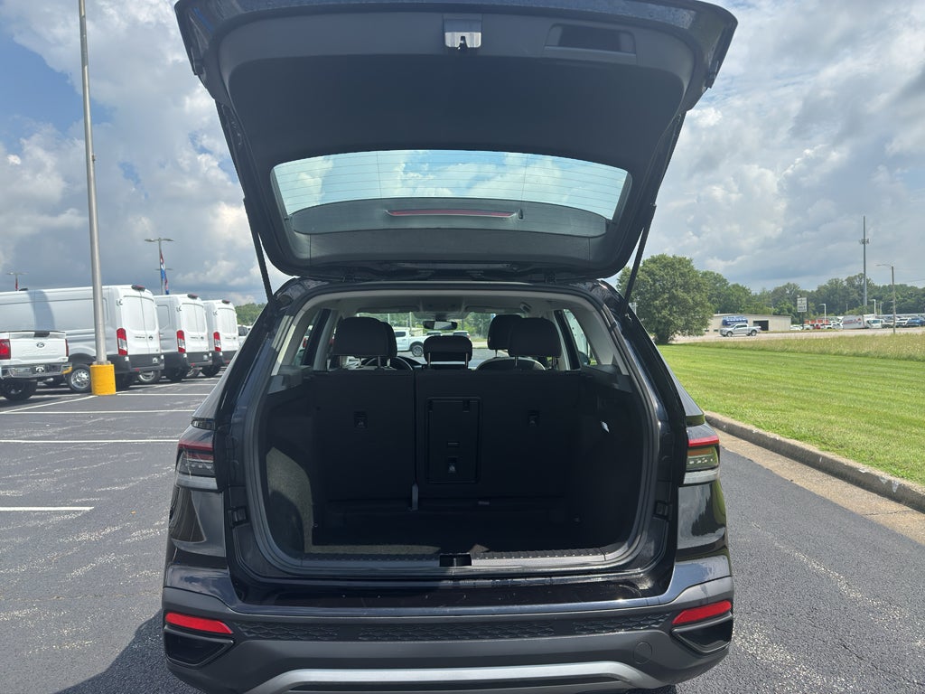 2025 Volkswagen Taos S