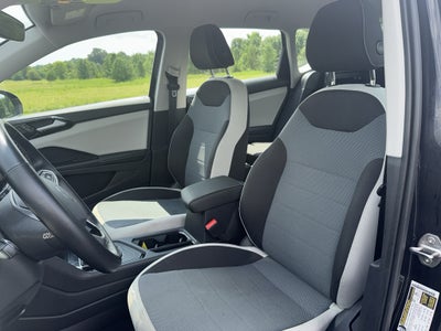 2025 Volkswagen Taos S