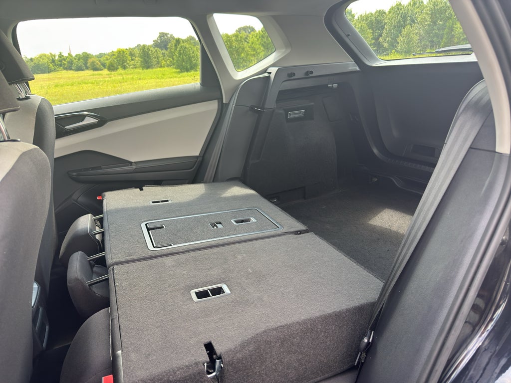 2025 Volkswagen Taos S