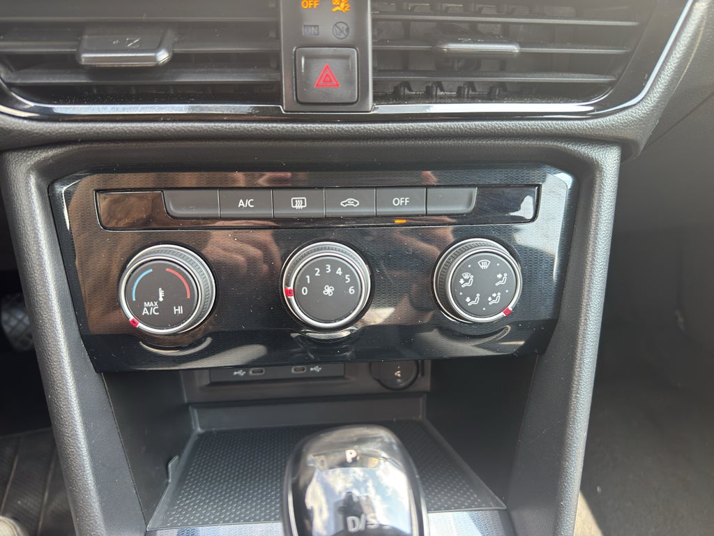 2025 Volkswagen Taos S