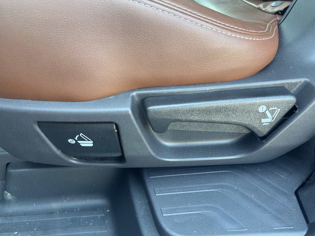 2023 Subaru Ascent Touring
