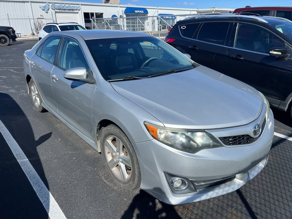 2014 Toyota Camry SE