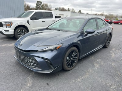 2026 Toyota Camry Hybrid SE