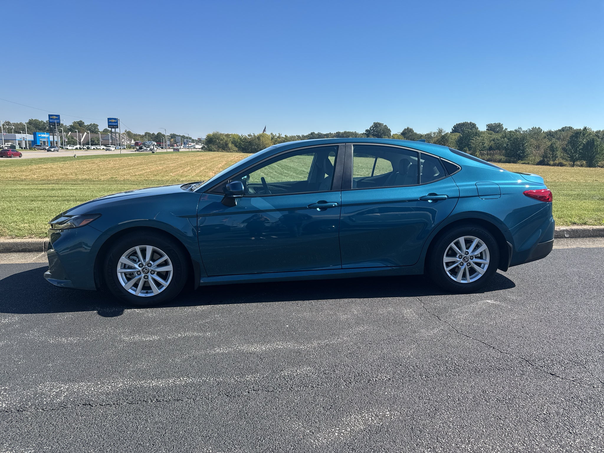 2026 Toyota Camry Hybrid LE