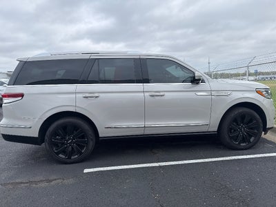2023 Lincoln Navigator Reserve