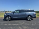 2022 Lincoln Navigator L Reserve
