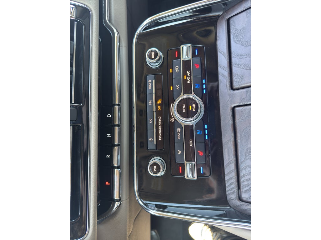 2022 Lincoln Navigator L Reserve