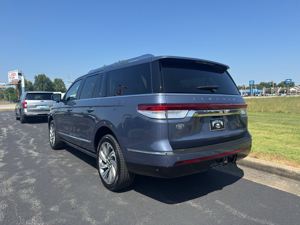2022 Lincoln Navigator L Reserve