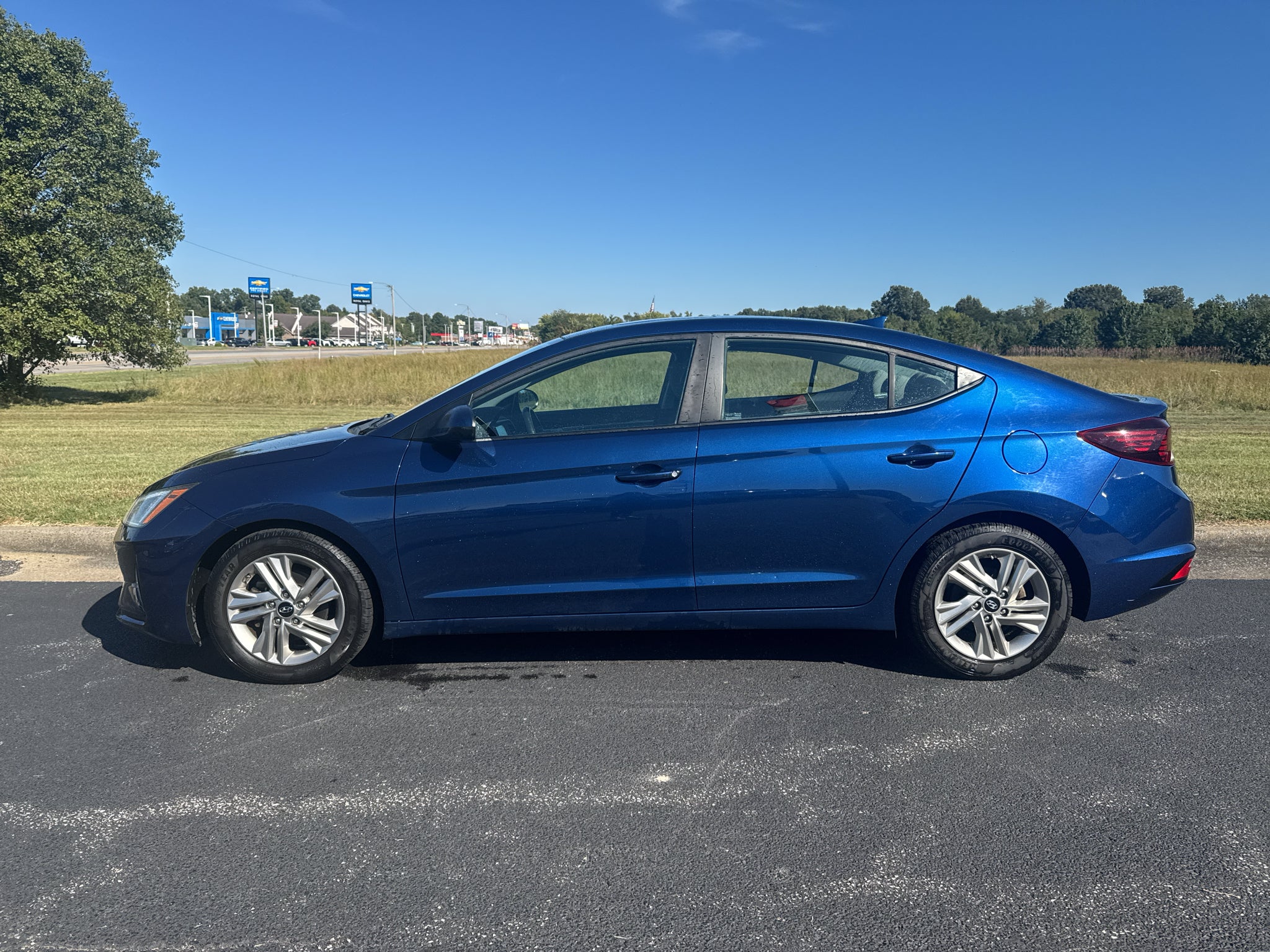 Used 2020 Hyundai Elantra Value Edition with VIN 5NPD84LF8LH522674 for sale in Paducah, KY