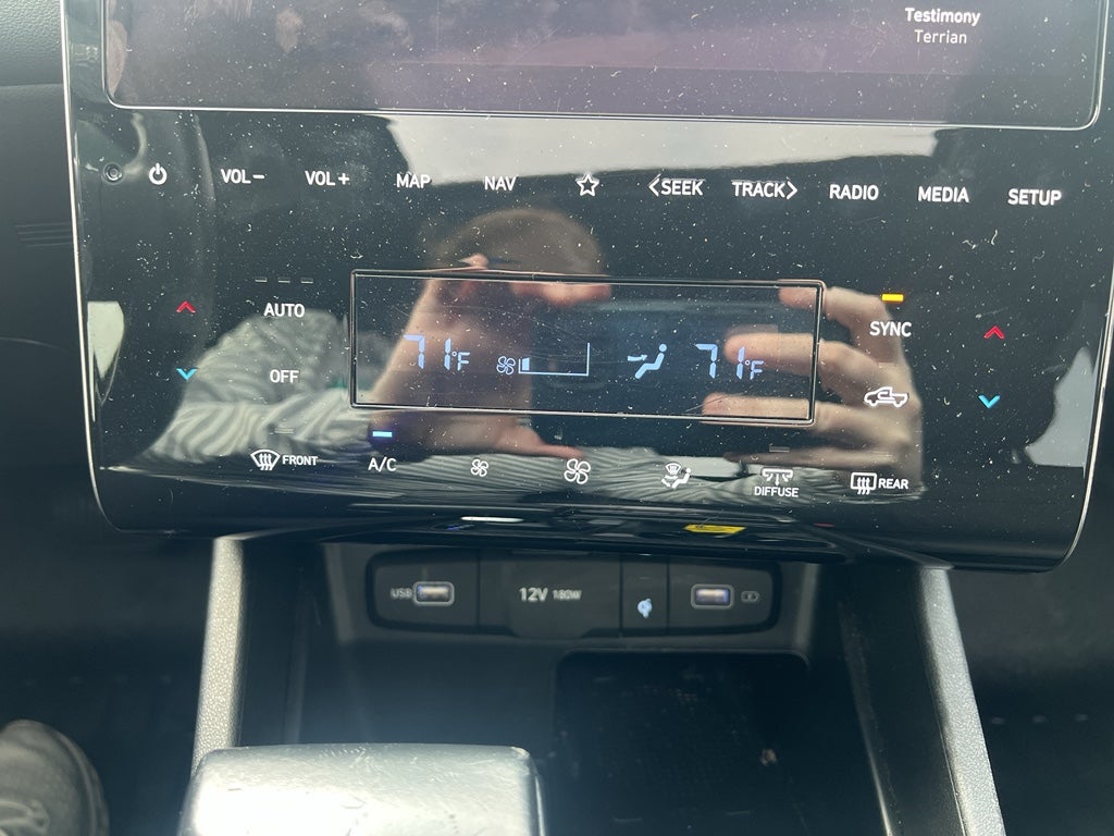 2023 Hyundai Santa Cruz SEL Premium