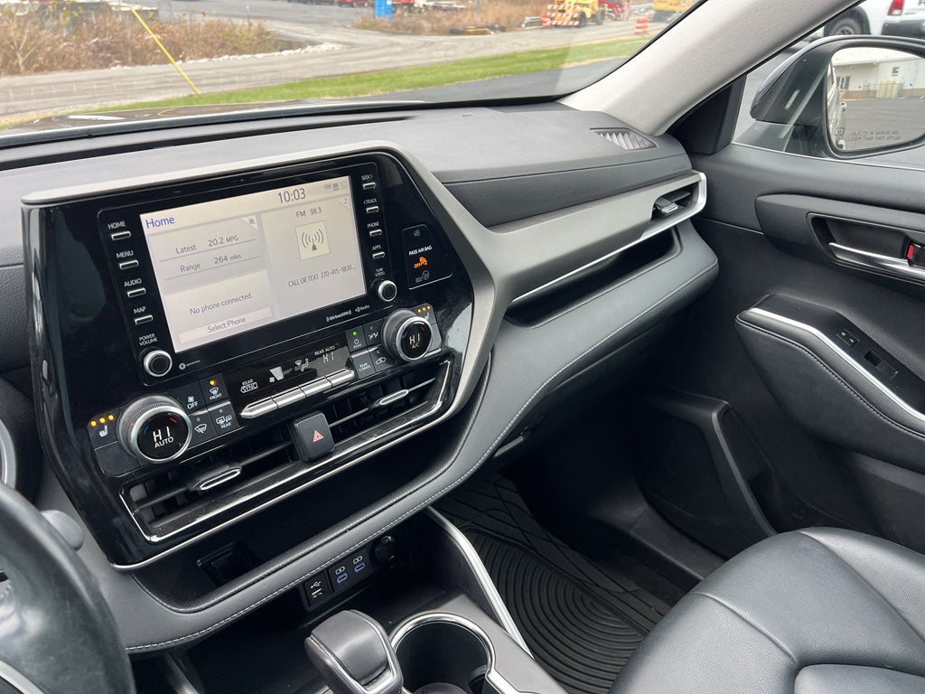 2022 Toyota Highlander XLE