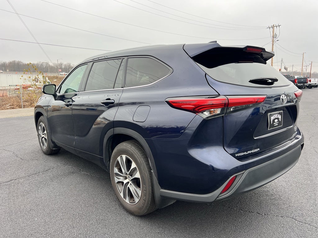 2022 Toyota Highlander XLE