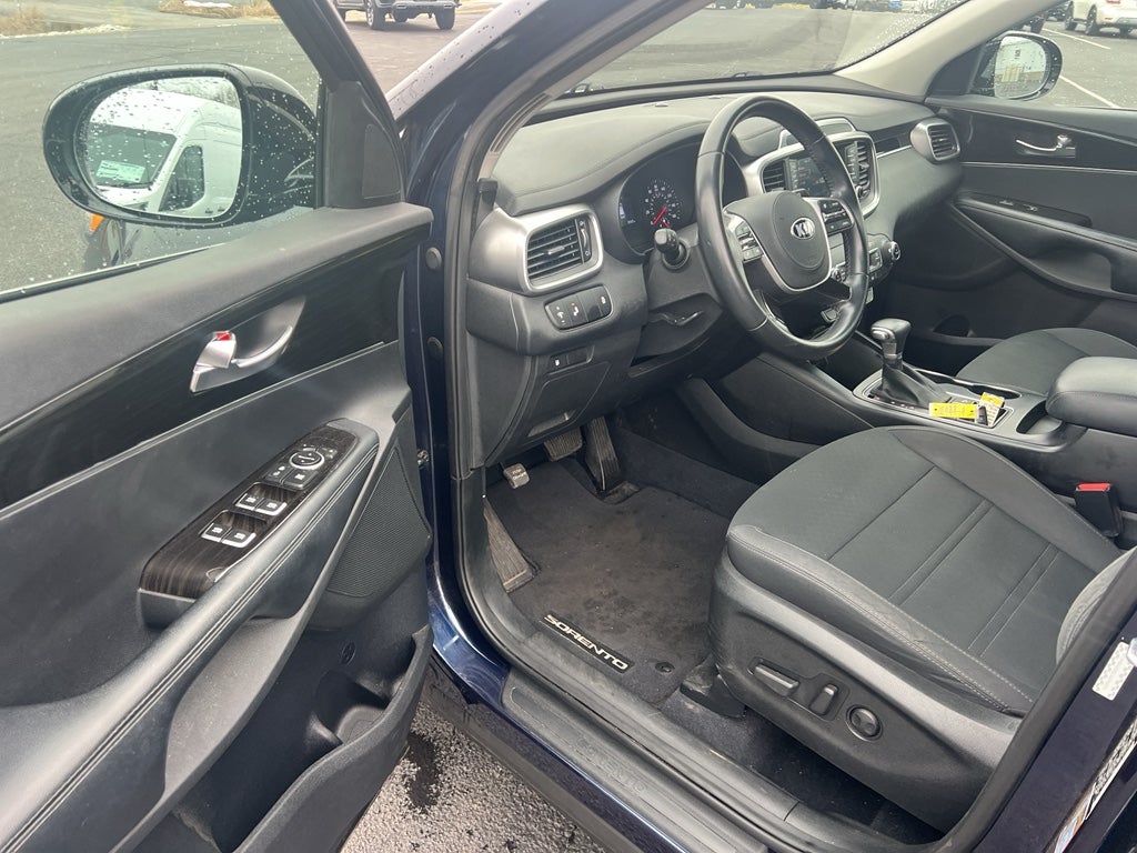 2020 Kia Sorento S V6