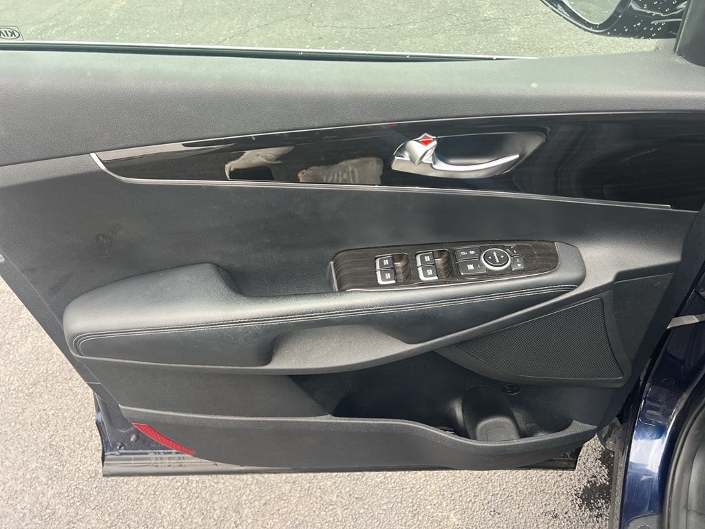 2020 Kia Sorento S V6