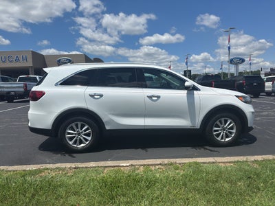 2019 Kia Sorento LX
