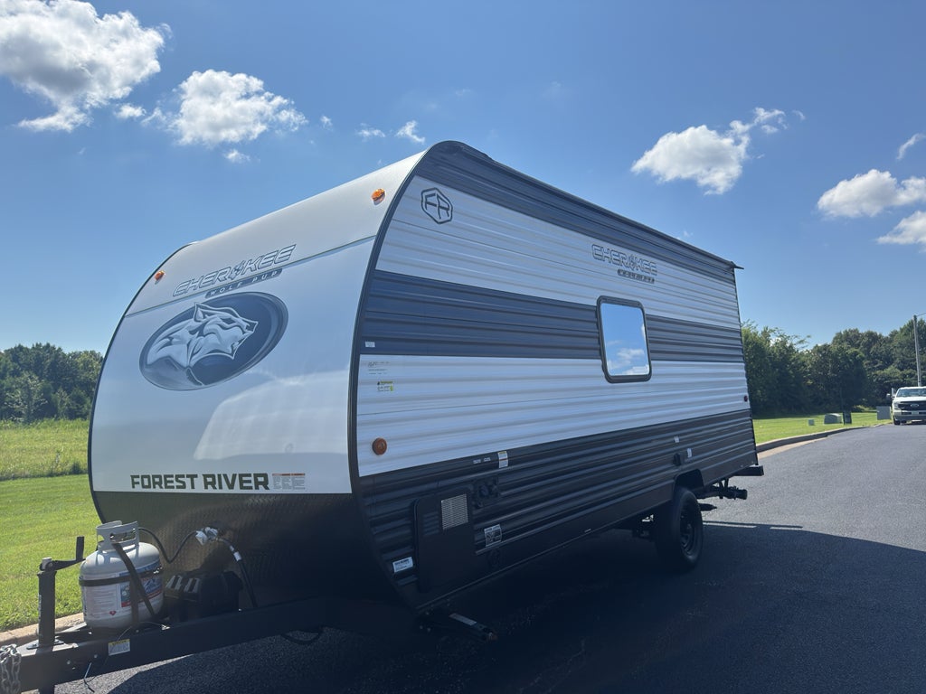 2025 FORREST RIVER CHEROKEE Base