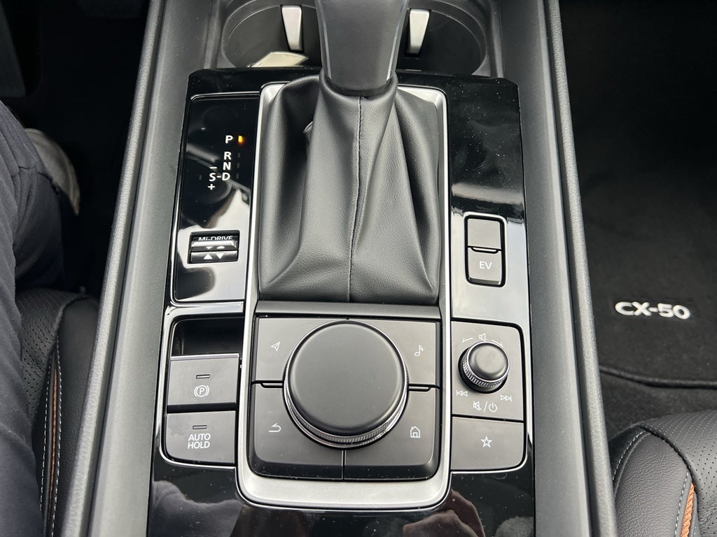 2026 Mazda Mazda CX-50 Hybrid Premium AWD