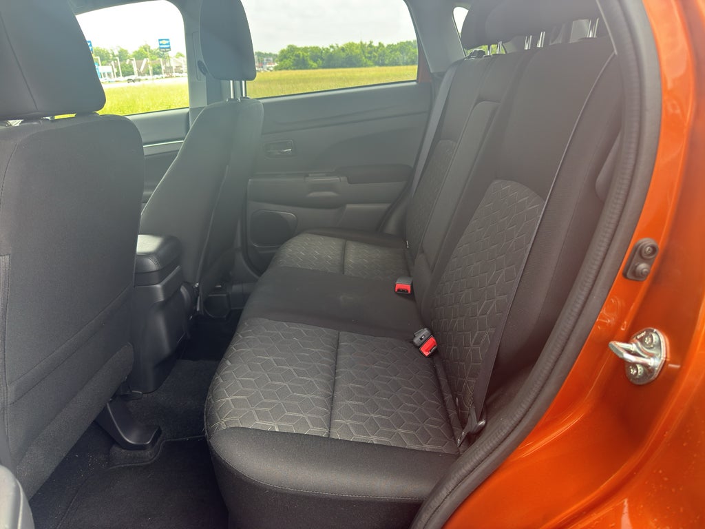 2024 Mitsubishi Outlander Sport ES