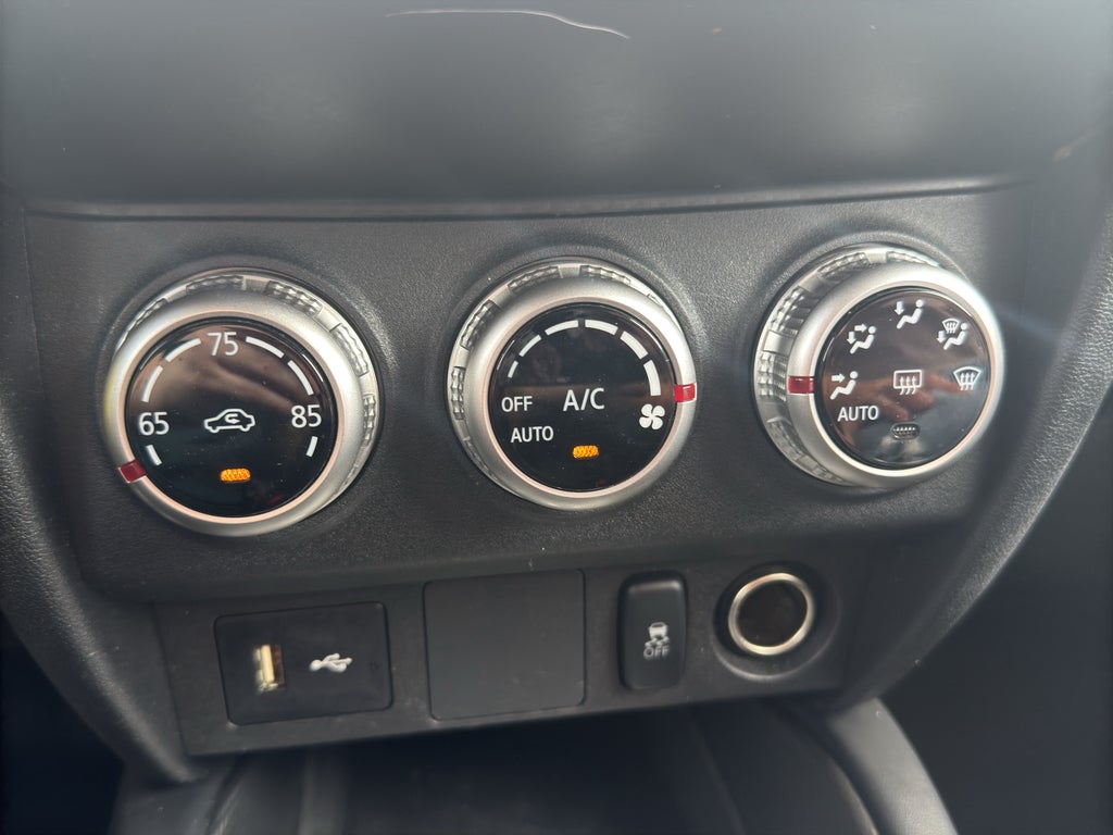 2024 Mitsubishi Outlander Sport ES