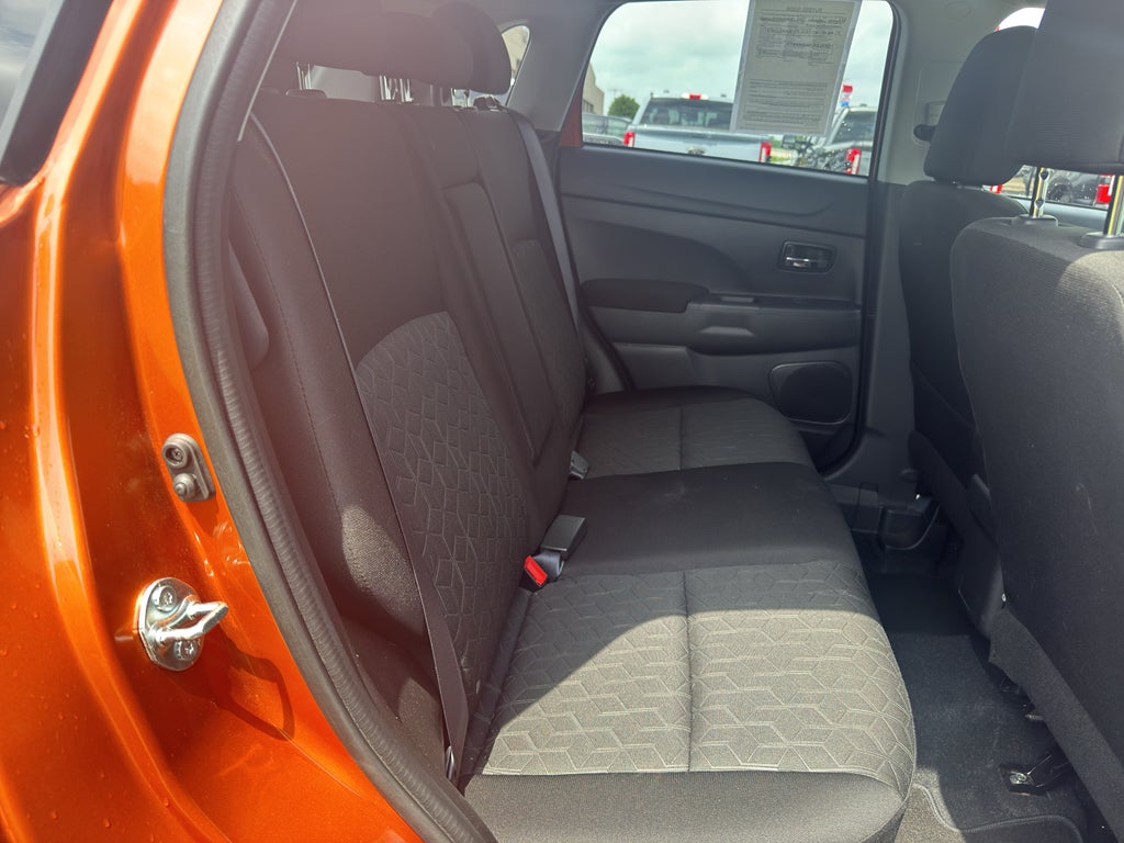 2024 Mitsubishi Outlander Sport ES
