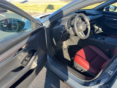 2026 Mazda Mazda3 Hatchback 2.5 S Carbon Edition AWD