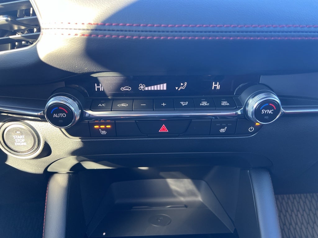 2026 Mazda Mazda3 Hatchback 2.5 S Carbon Edition AWD