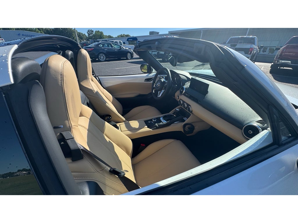 2026 Mazda Mazda MX-5 Miata RF Grand Touring