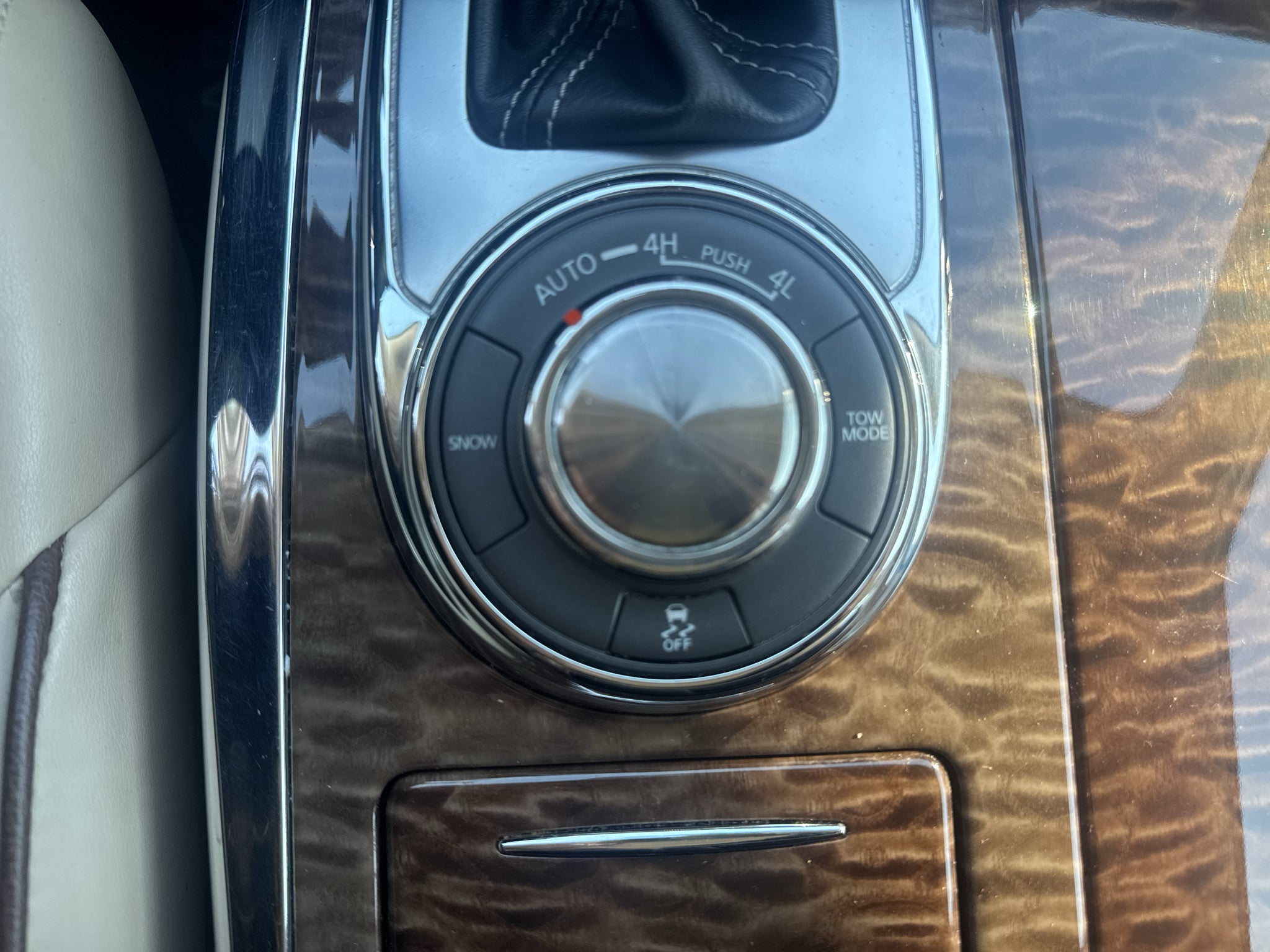 2019 Nissan Armada Platinum