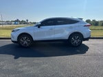 2024 Toyota Venza LE