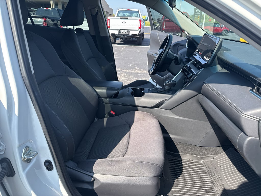 2024 Toyota Venza LE