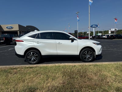 2024 Toyota Venza LE