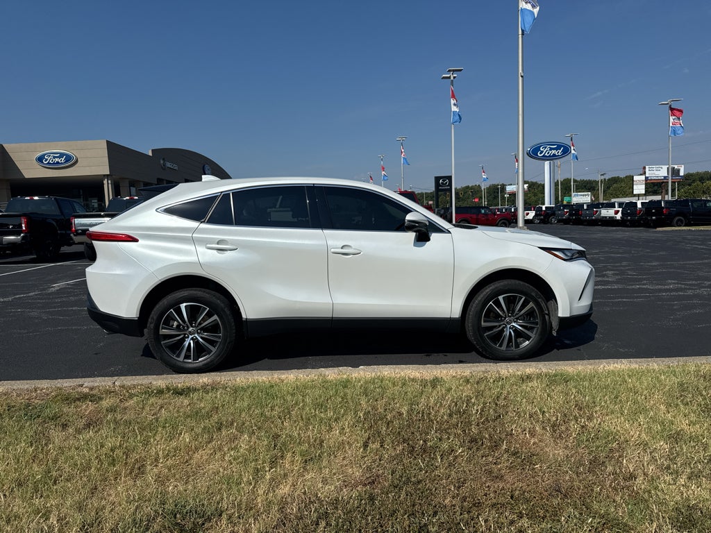 2024 Toyota Venza LE