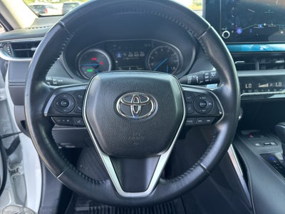 2024 Toyota Venza LE