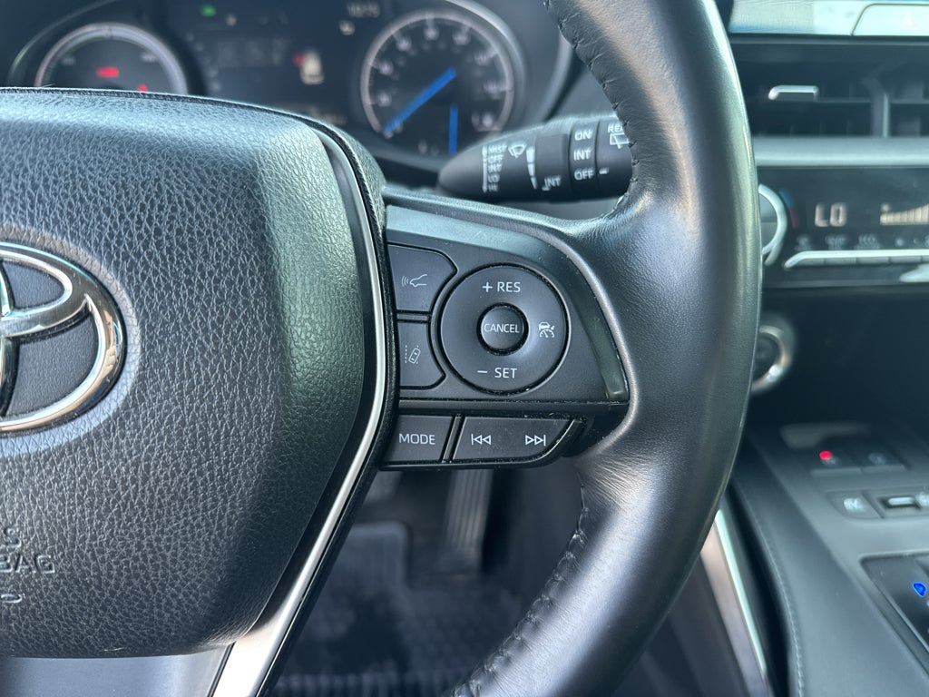 2024 Toyota Venza LE