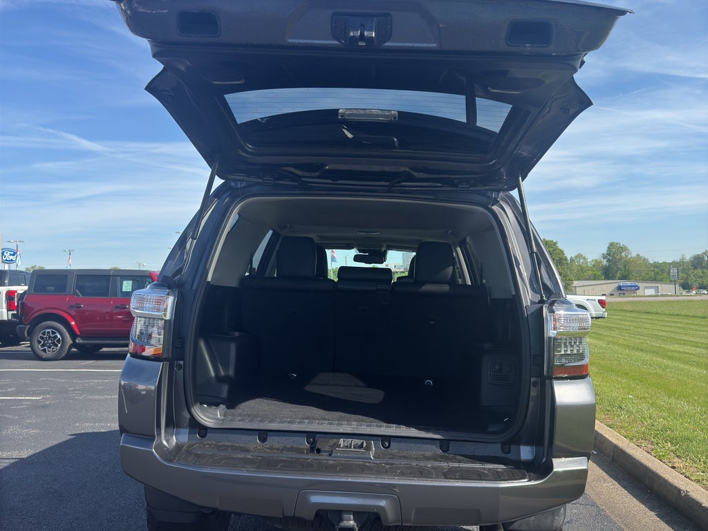 2020 Toyota 4Runner Venture