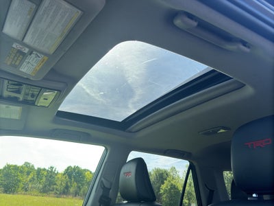 2020 Toyota 4Runner Venture