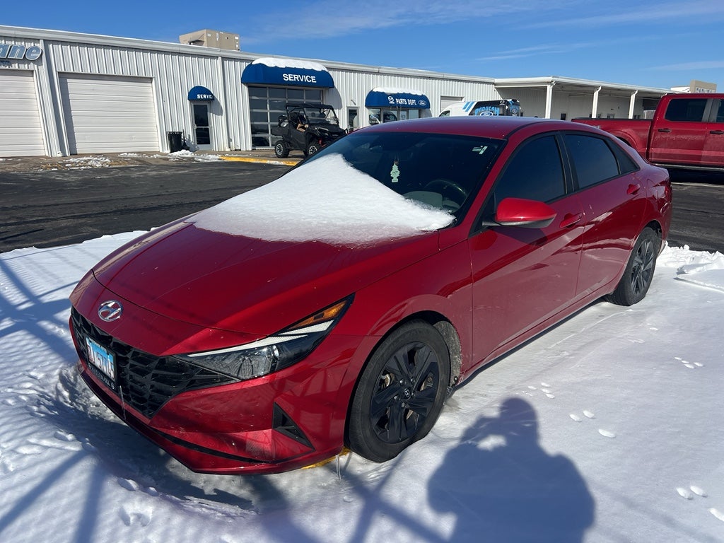 2022 Hyundai Elantra SEL