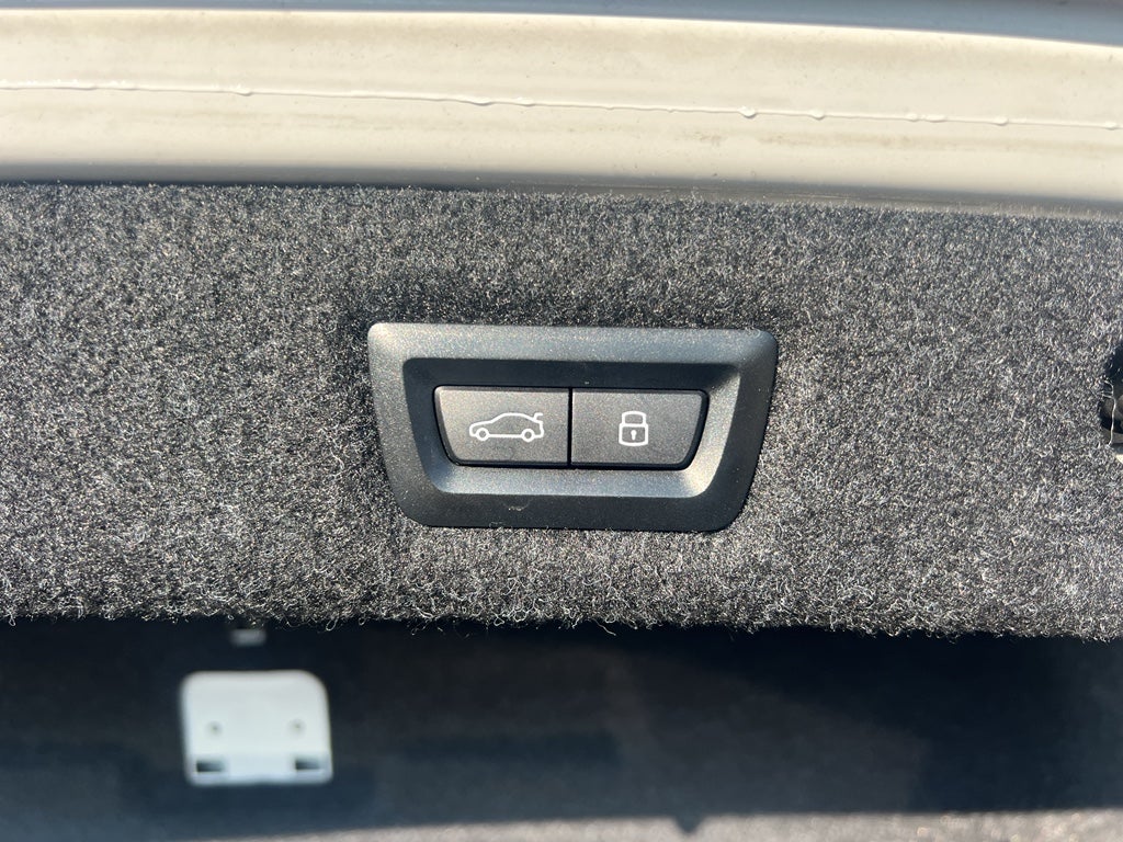 2023 BMW 5 series 530e