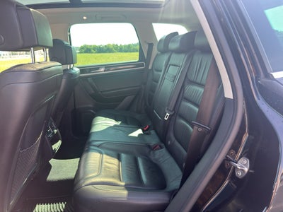 2015 Volkswagen Touareg Lux