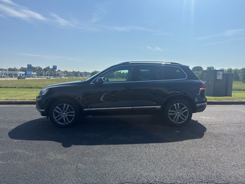 2015 Volkswagen Touareg Lux