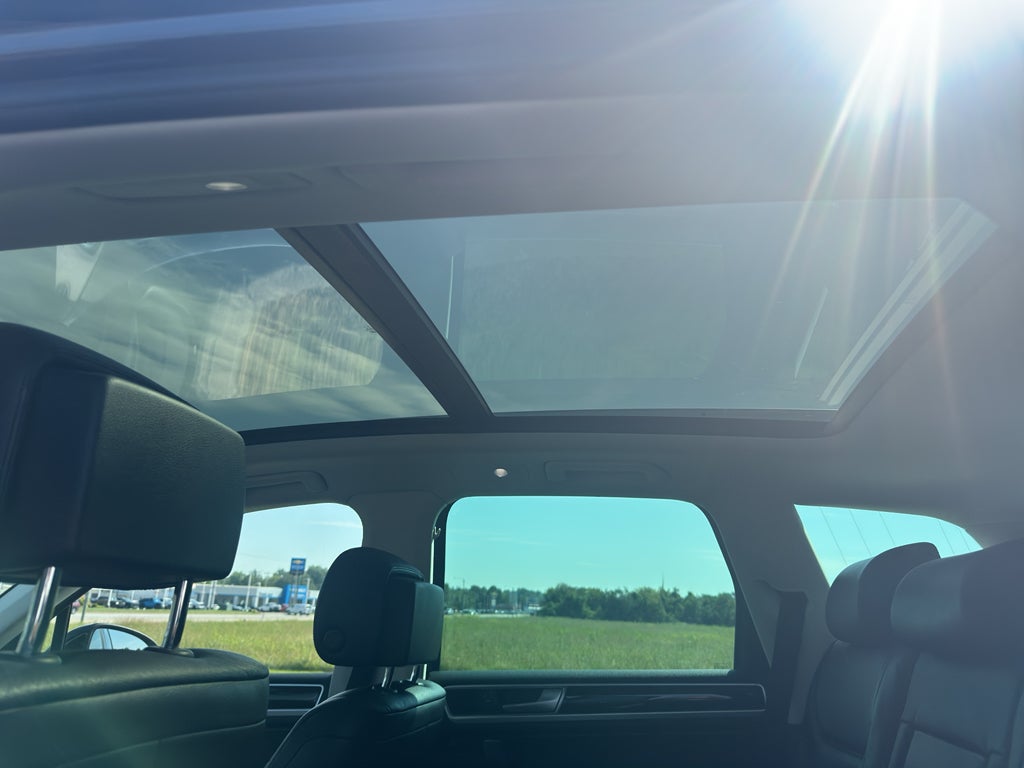 2015 Volkswagen Touareg Lux