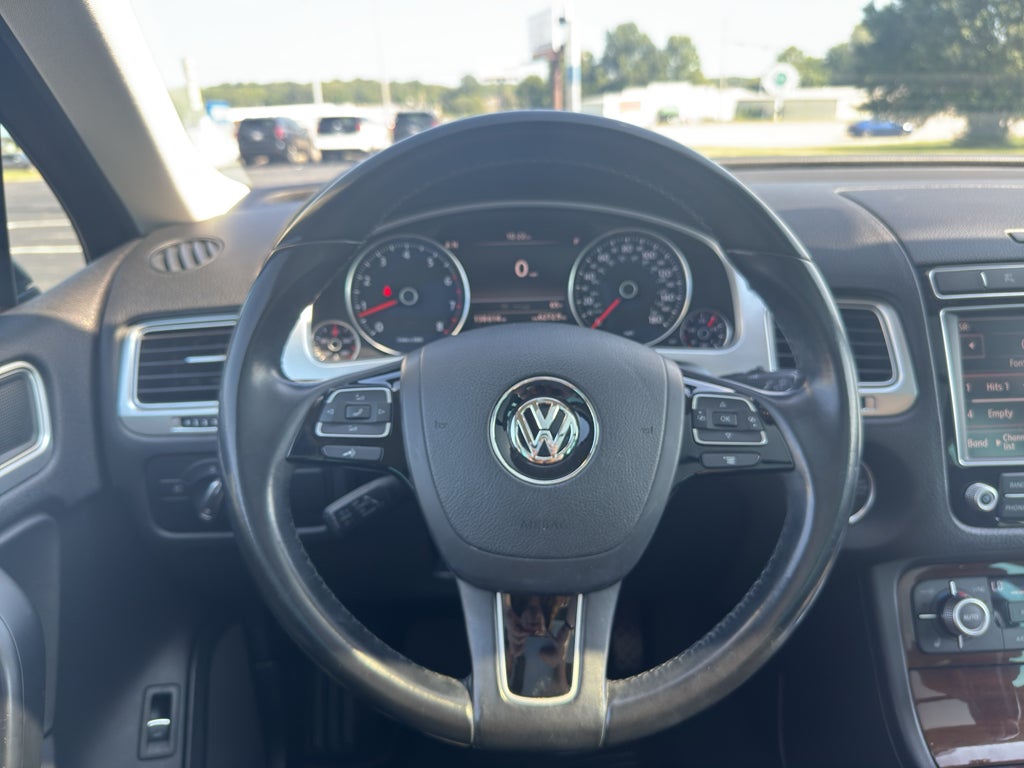 2015 Volkswagen Touareg Lux