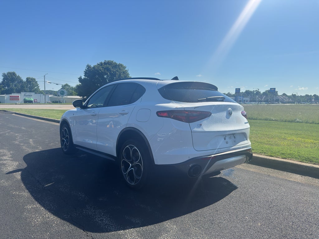 2022 Alfa Romeo Stelvio Ti
